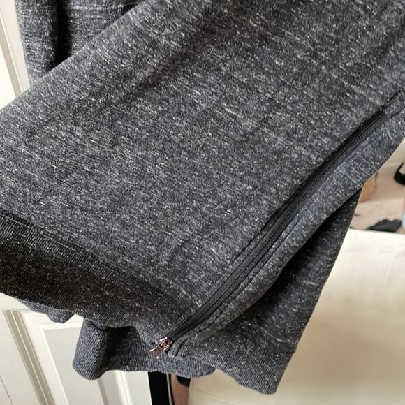 CALIA by CARRIE UNDERWOOD Gray Marled Athletic Sweatshirt Size Small - Picture 2 of 5